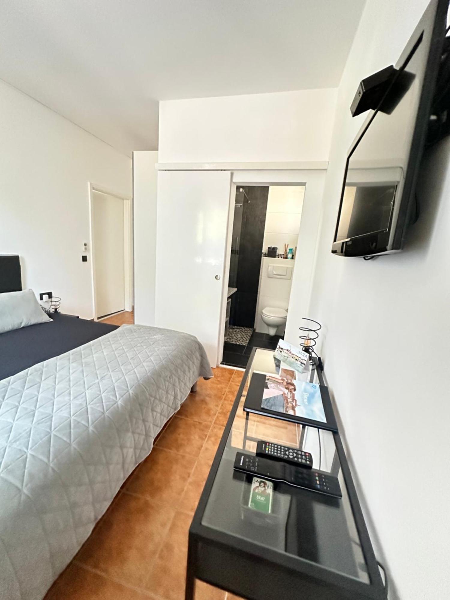 Apartmani Vernissage Биоград-на-Мору Экстерьер фото