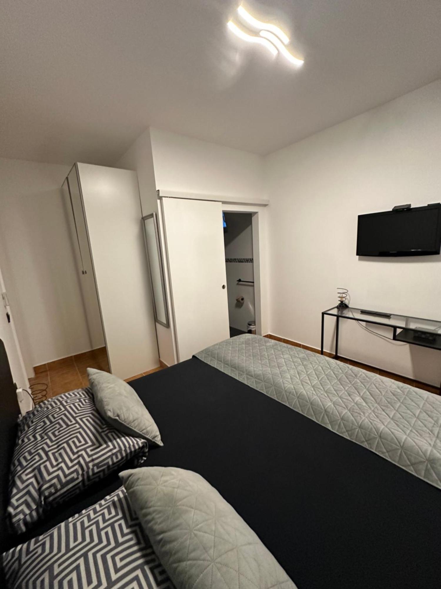 Apartmani Vernissage Биоград-на-Мору Экстерьер фото