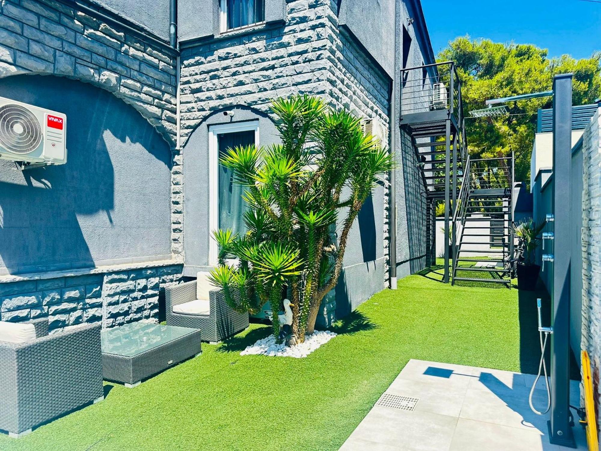 Apartmani Vernissage Биоград-на-Мору Экстерьер фото